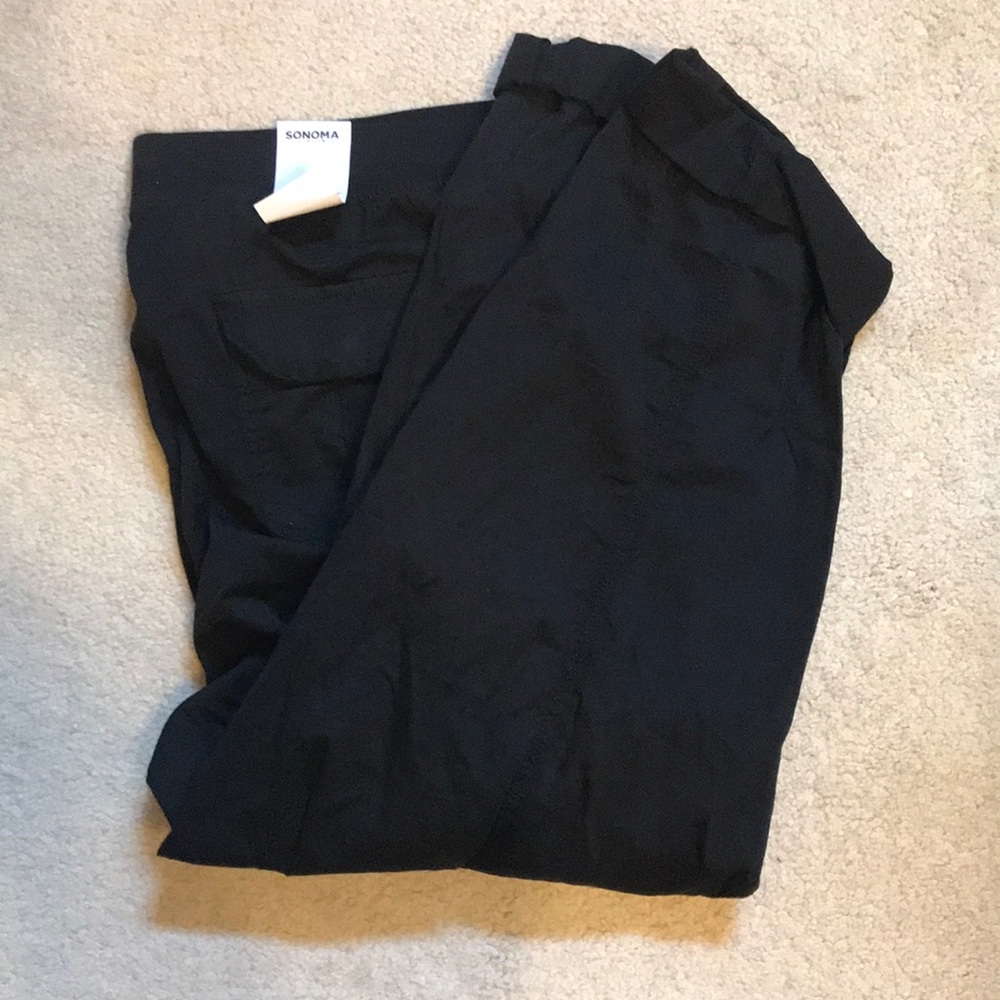 Sonoma straight mid rise capris
